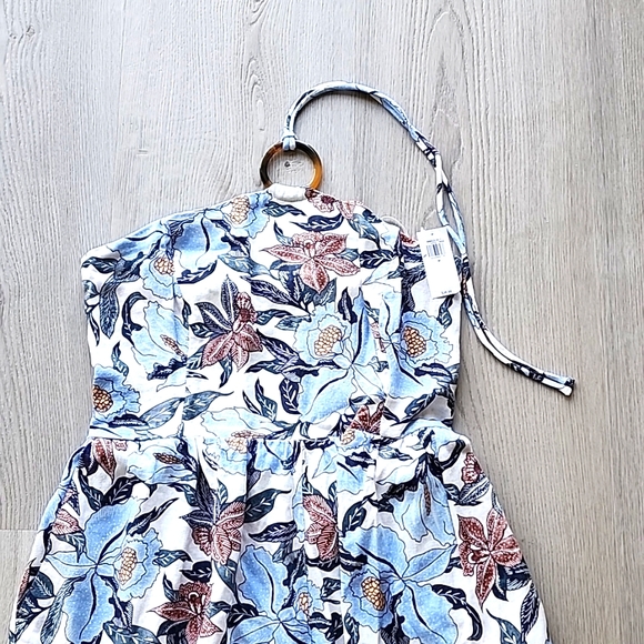 Old Navy Short Jumpsuit - Picture 2 of 4